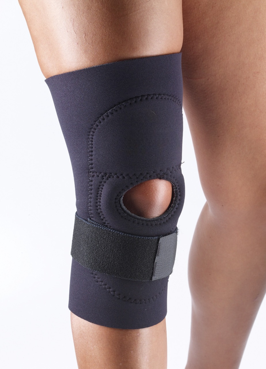 CF-Osgood-Schlatter-Knee-Sleever-carolinabrace